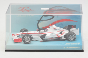 Super Aguri SA05 Honda #22 T. Sato 1st GP Bahrain 2006 Minichamps 1:43 518064322 Fém – 4. kép a 5-ből