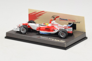 Toyota TF105 #17 R. Schumacher Panasonic Toyota Racing F1 2005 Minichamps 1:43 AM58296 Fém – 3. kép a 5-ből