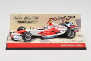 Toyota TF107 #12 J. Trulli Showcar 2007 Minichamps 1:43 403070082 Fém