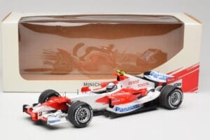 Toyota TF107 #12 J. Trulli F1 Launch Livery 2007 Minichamps 1:18 AM601321 Fém – 6. kép a 6-ből
