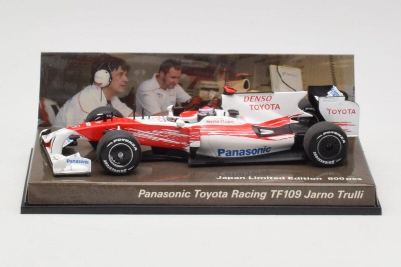 Toyota TF109 Panasonic Toyota Racing #9 J. Trulli F1 2009 Minichamps 1:43 AM62130 Fém