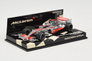 McLaren MP4-22 Mercedes #1 F. Alonso Vodafone McLaren Showcar F1 2007 Minichamps 1:43 530074371 Fém – 2. kép a 5-ből