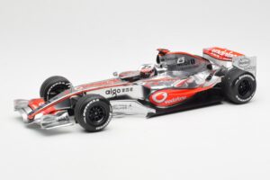 McLaren MP4-22 Mercedes #1 F. Alonso Presentation Valencia 2007 Minichamps 1:18 538071871 Fém