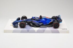 Williams FW44 Mercedes #23 A. Albon Bahrain GP 2022 Case Edition Minichamps 1:18 147220123 Gyanta