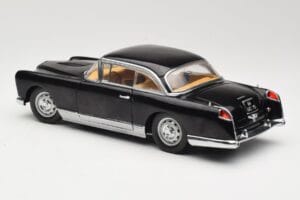 Facel Vega HK500 Fekete Sun Star 1:18 3751 Fém – 7. kép a 8-ből