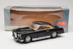 Facel Vega HK500 Fekete Sun Star 1:18 3751 Fém – 8. kép a 8-ből