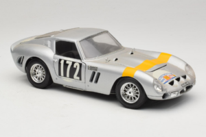 Ferrari 250 GTO #172 Tour de France 1964 Bburago 1:18 7011 Fém – 6. kép a 8-ből
