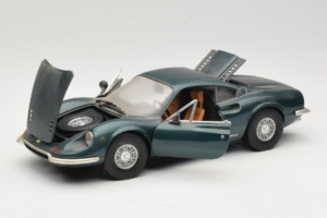 Ferrari 246 GT Dino Zöld Anson 1:18 30359 Fém – 2. kép a 8-ből