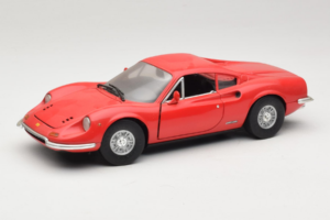 Ferrari Dino 246 GT Piros Anson 1:18 303597 Fém