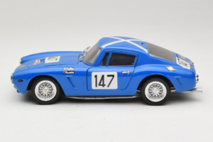 Ferrari 250 GT Berlinette #147 Kék Jouef Evolution 1:18 3023 Fém – 4. kép a 8-ből