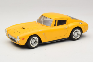 Ferrari 250 GT Berlinetta Sárga Jouef Evolution 1:18 301200 Fém