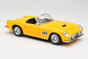 Ferrari 250 GT California Spider Sárga Hot Wheels 1:18 23905 Fém – 6. kép a 8-ből