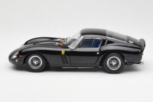 Ferrari 250 GTO Fekete Kyosho 1:18 08431BK Fém – 4. kép a 8-ből