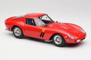 Ferrari 250 GTO London Show Piros CMC 1:18 M-256 Fém – 4. kép a 6-ből