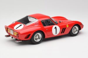 Ferrari 250 GTO #1 P. Rodriguez / W. Mairesse Paris 1000km 1962 CMC 1:18 M-254 Fém – 2. kép a 6-ből