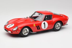 Ferrari 250 GTO #1 P. Rodriguez / W. Mairesse Paris 1000km 1962 CMC 1:18 M-254 Fém