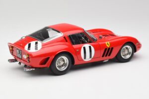 Ferrari 250 GTO #11 J. Surtees / M. Parkes Paris 1000km 1962 CMC 1:18 M-249 Fém – 2. kép a 6-ből