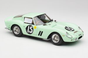 Ferrari 250 GTO #15 S. Moss / G. Hill Goodwood 1962 CMC 1:18 M-247 Fém – 4. kép a 6-ből