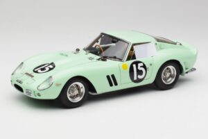 Ferrari 250 GTO #15 S. Moss / G. Hill Goodwood 1962 CMC 1:18 M-247 Fém