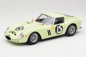 Ferrari 250 GTO #15 S. Moss / I. Ireland Goodwood Tourist Trophy Winner 1962 Kyosho 1:18 08438C Fém