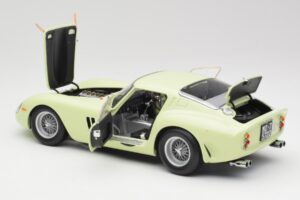 Ferrari 250 GTO #15 S. Moss / I. Ireland Goodwood Tourist Trophy Winner 1962 Kyosho 1:18 08438C Fém – 5. kép a 8-ből