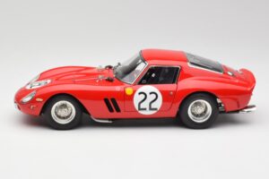 Ferrari 250 GTO #22 Beurlys / Elde / Mason 24 Hours of Le Mans 1962 CMC 1:18 M-253 Fém – 3. kép a 6-ből