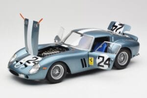 Ferrari 250 GTO #24 P. Rodriguez 12 Hours of Sebring GT3.0 Winner 1962 Kyosho 1:18 08438D Fém – 2. kép a 8-ből