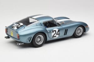 Ferrari 250 GTO #24 P. Rodriguez 12 Hours of Sebring GT3.0 Winner 1962 Kyosho 1:18 08438D Fém – 3. kép a 8-ből