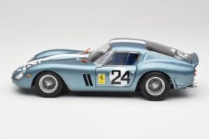 Ferrari 250 GTO #24 P. Rodriguez 12 Hours of Sebring GT3.0 Winner 1962 Kyosho 1:18 08438D Fém – 4. kép a 8-ből