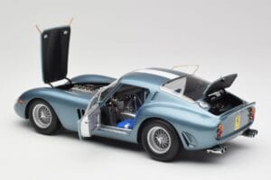 Ferrari 250 GTO #24 P. Rodriguez 12 Hours of Sebring GT3.0 Winner 1962 Kyosho 1:18 08438D Fém – 5. kép a 8-ből