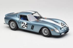 Ferrari 250 GTO #24 P. Rodriguez 12 Hours of Sebring GT3.0 Winner 1962 Kyosho 1:18 08438D Fém – 6. kép a 8-ből