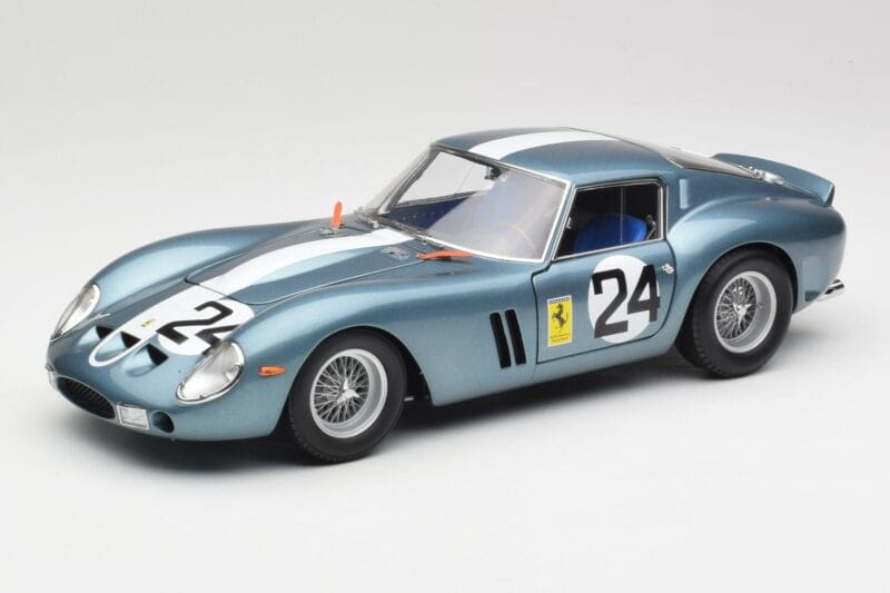 Ferrari 250 GTO #24 P. Rodriguez 12 Hours of Sebring GT3.0 Winner 1962 Kyosho 1:18 08438D Fém