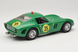 Ferrari 250 GTO #35 Zöld 1962 Bburago 1:18 3011-G2 Fém – 3. kép a 8-ből