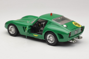 Ferrari 250 GTO #35 Zöld 1962 Bburago 1:18 3011-G2 Fém – 5. kép a 8-ből