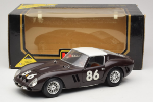 Ferrari 250 GTO #86 Fekete Bburago 1:18 3011-B1 Fém – 8. kép a 8-ből