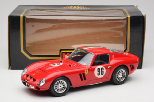 Ferrari 250 GTO #96 Piros 1962 Bburago 1:18 3011-N1 Fém – 8. kép a 8-ből
