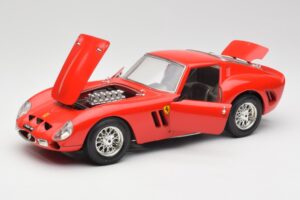 Ferrari 250 GTO Piros Bburago 1:18 3011 Fém – 2. kép a 8-ből