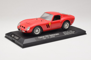 Ferrari 250 GTO Piros Replacement Stand Exclusive Cars 1:18 EC005 Fém