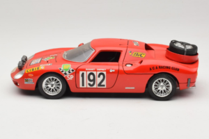 Ferrari 250 LM #192 Piros 1965 Bburago 1:18 3033-P1 Fém – 4. kép a 8-ből