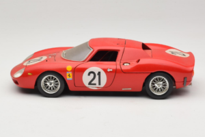 Ferrari 250 LM #21 M. Gregory / J. Rindt 24 Hours of Le Mans 1965 Bburago 1:18 3033-P2 Fém – 4. kép a 8-ből