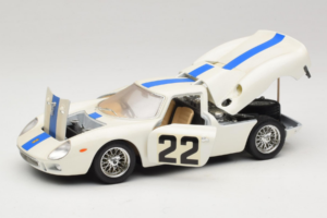 Ferrari 250 LM #22 Fehér 1965 Bburago 1:18 3333-W1 Fém – 2. kép a 8-ből