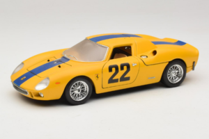 Ferrari 250 LM #22 Sárga 1965 Bburago 1:18 3333-Y1 Fém