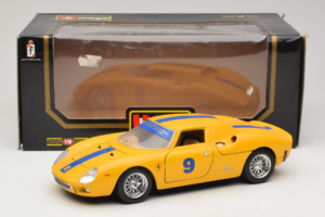 Ferrari 250 LM #9 Sárga 1965 Bburago 1:18 3033-Y1 Fém – 8. kép a 8-ből