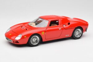 Ferrari 250 Le Mans Piros Bburago 1:18 3033 Fém