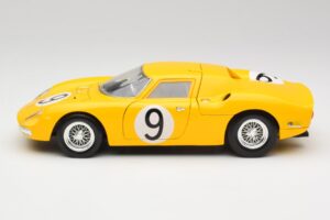Ferrari 250 LM #21 M. Gregory / J. Rindt NART 24 Hours of Le Mans Winner 1965 Hot Wheels 1:18 25729 Fém – 4. kép a 8-ből