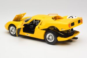 Ferrari 250 LM #21 M. Gregory / J. Rindt NART 24 Hours of Le Mans Winner 1965 Hot Wheels 1:18 25729 Fém – 5. kép a 8-ből