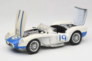 Ferrari 250 Testa Rossa #19 Fehér Replacement Box 1957 Bburago 1:18 3007-R5 Fém – 2. kép a 8-ből