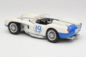 Ferrari 250 Testa Rossa #19 Fehér Replacement Box 1957 Bburago 1:18 3007-R5 Fém – 7. kép a 8-ből