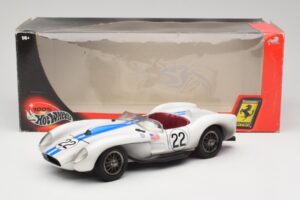 Ferrari 250 Testa Rossa #22 P. Hill / O. Gendebien 24 Hours of Le Mans 1958 Hot Wheels 1:18 29755 Fém – 8. kép a 8-ből