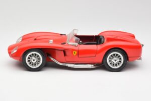 Ferrari 250 Testa Rossa Piros Bburago 1:18 3007 Fém – 4. kép a 8-ből